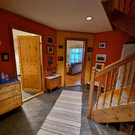 House At The Farm! *